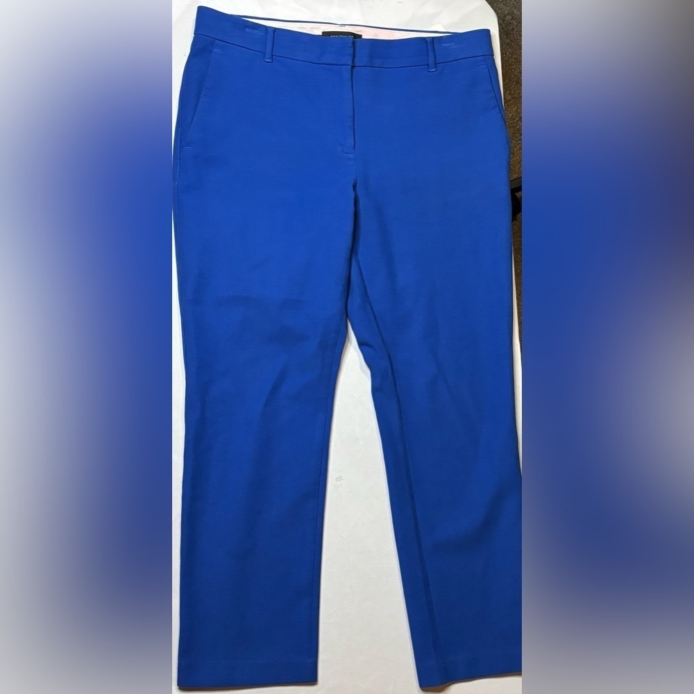 Ann Taylor Slacks size 6